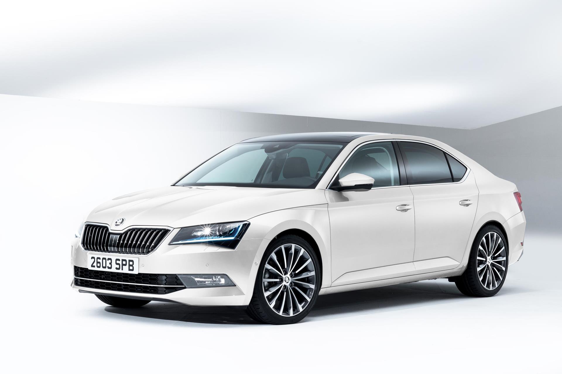Picture of Skoda Superb 2015+